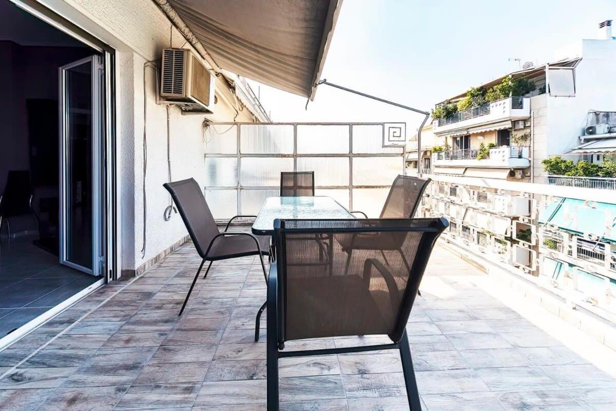 Topfloor Central Apt With Urban Views,3' To Metro Афины Экстерьер фото
